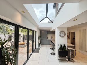 Family room- click for photo gallery